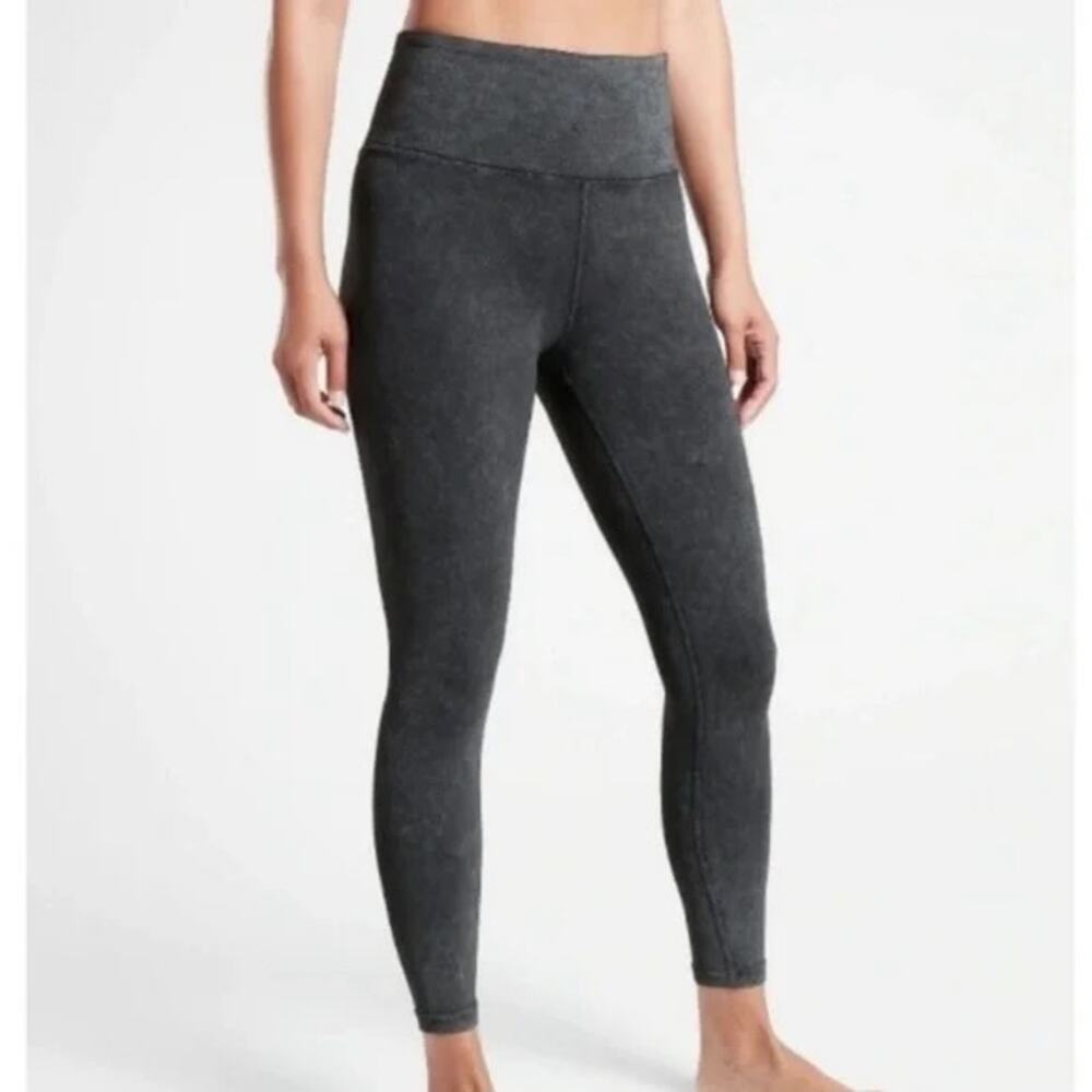 Athleta Elation Garment Dye 7/8 Tight Black Size Small